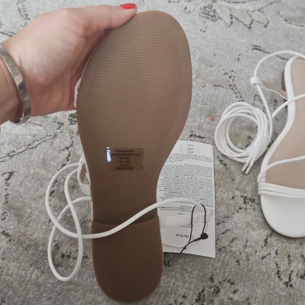 The Drop Chic White Strappy Sandals
